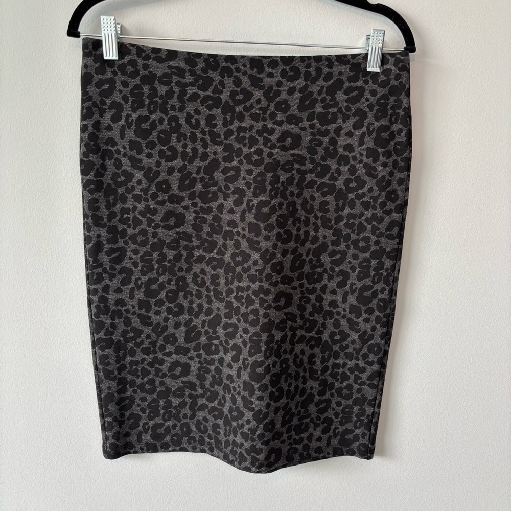 Loft - Leopard Print Pencil Skirt